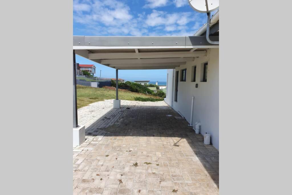 Shimmering Sea Cottage De Kelders Exterior photo